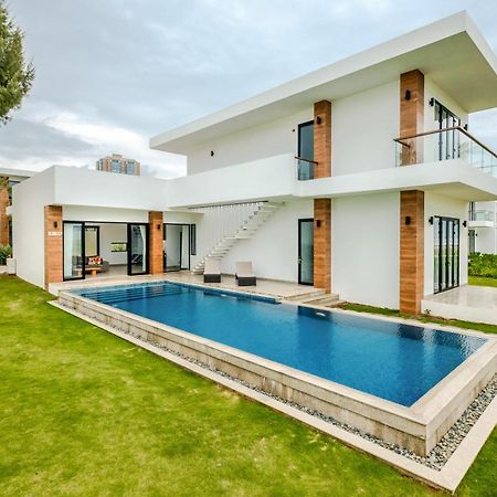 Biet Thu Mat Tien Bien Saint Simeon Resort Vung Tau Exterior photo